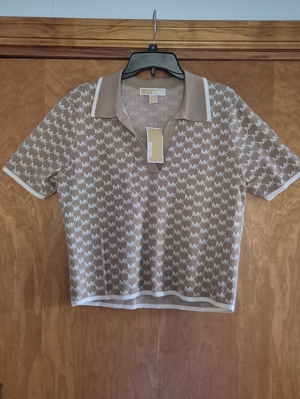 MICHAEL Michael Kors Knit Beige & White MK Logo Polo Top, size M